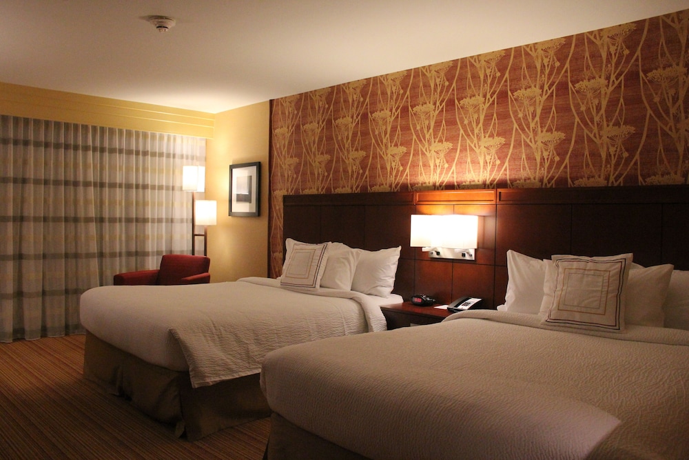 Courtyard By Marriott Oneonta Cooperstown Area 18/55