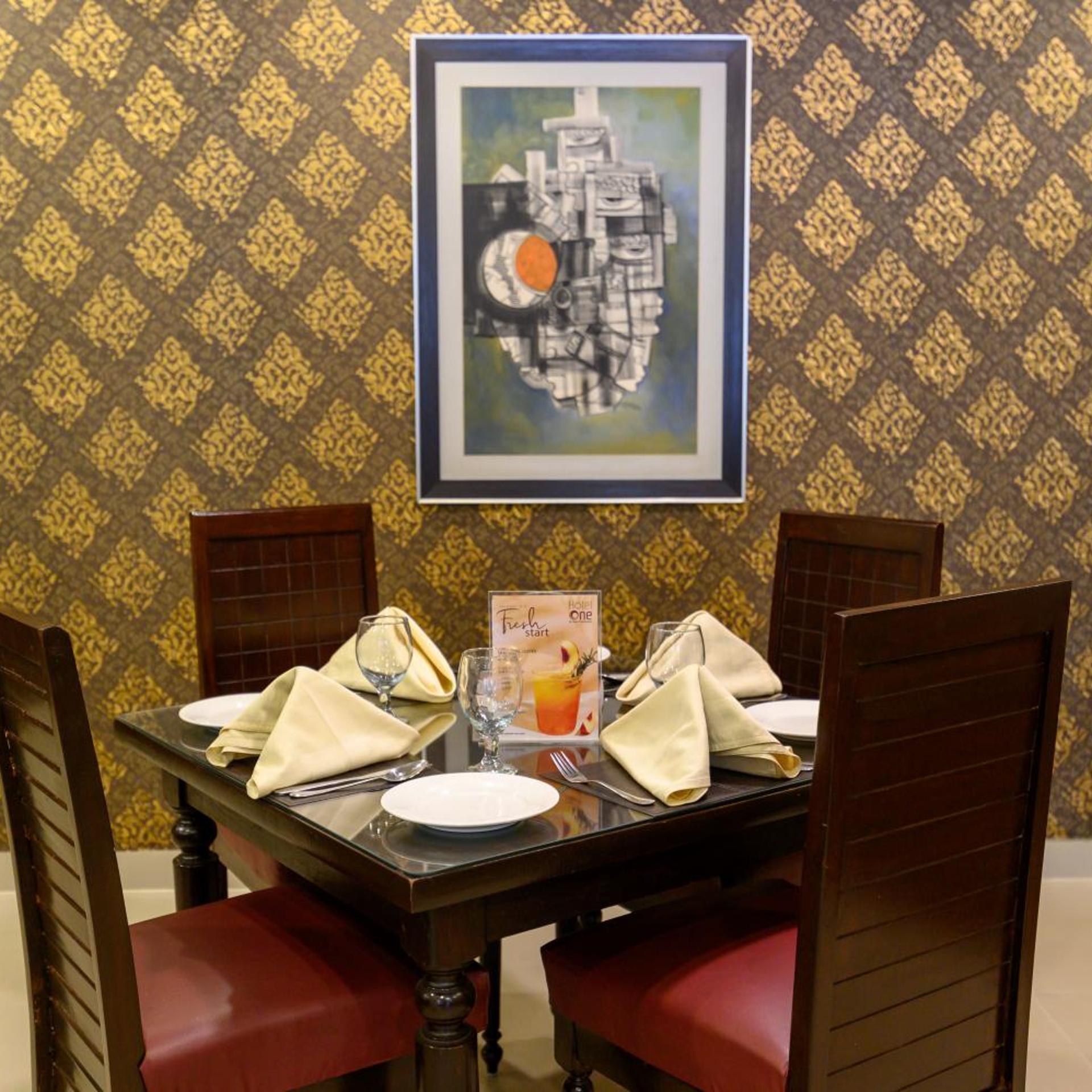 Hotel One Jinnah 30/41