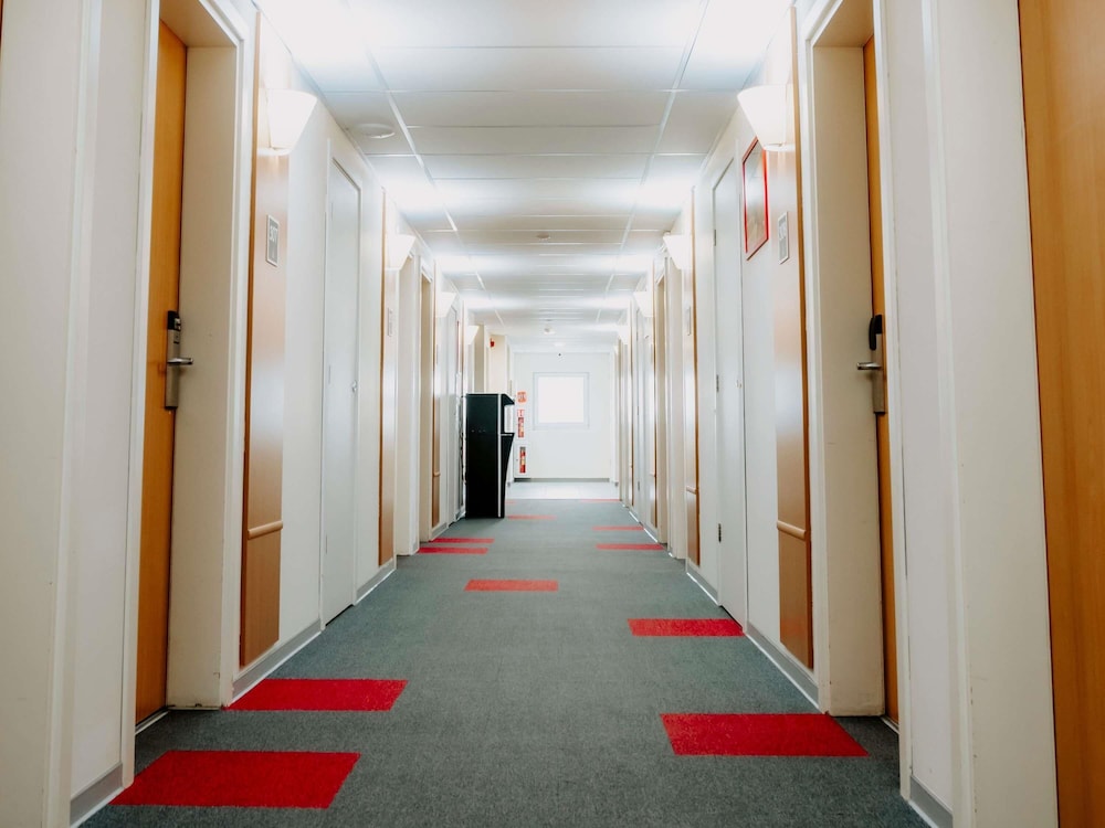Ibis Sofia Airport Hotel 55/60