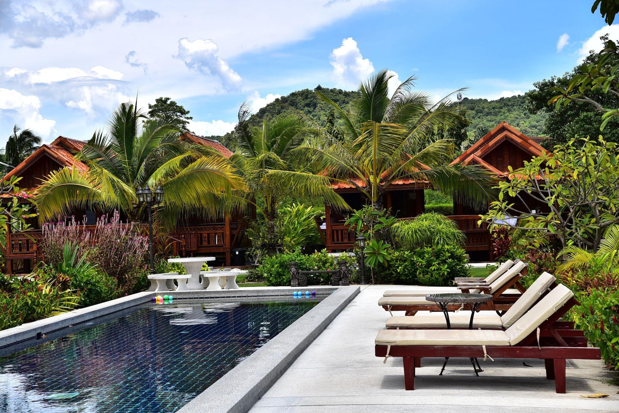 Thai House Resort 38/47