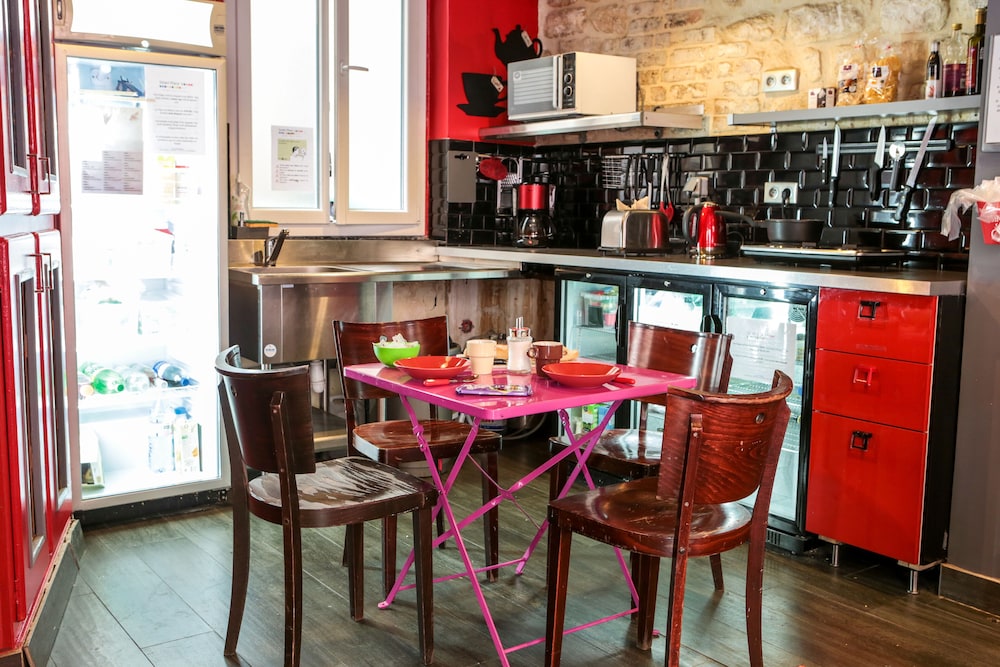 Avalon Cosy Hotel Paris Gare du Nord 47/50