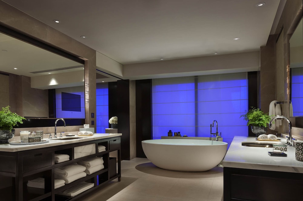 Rosewood Beijing 13/96