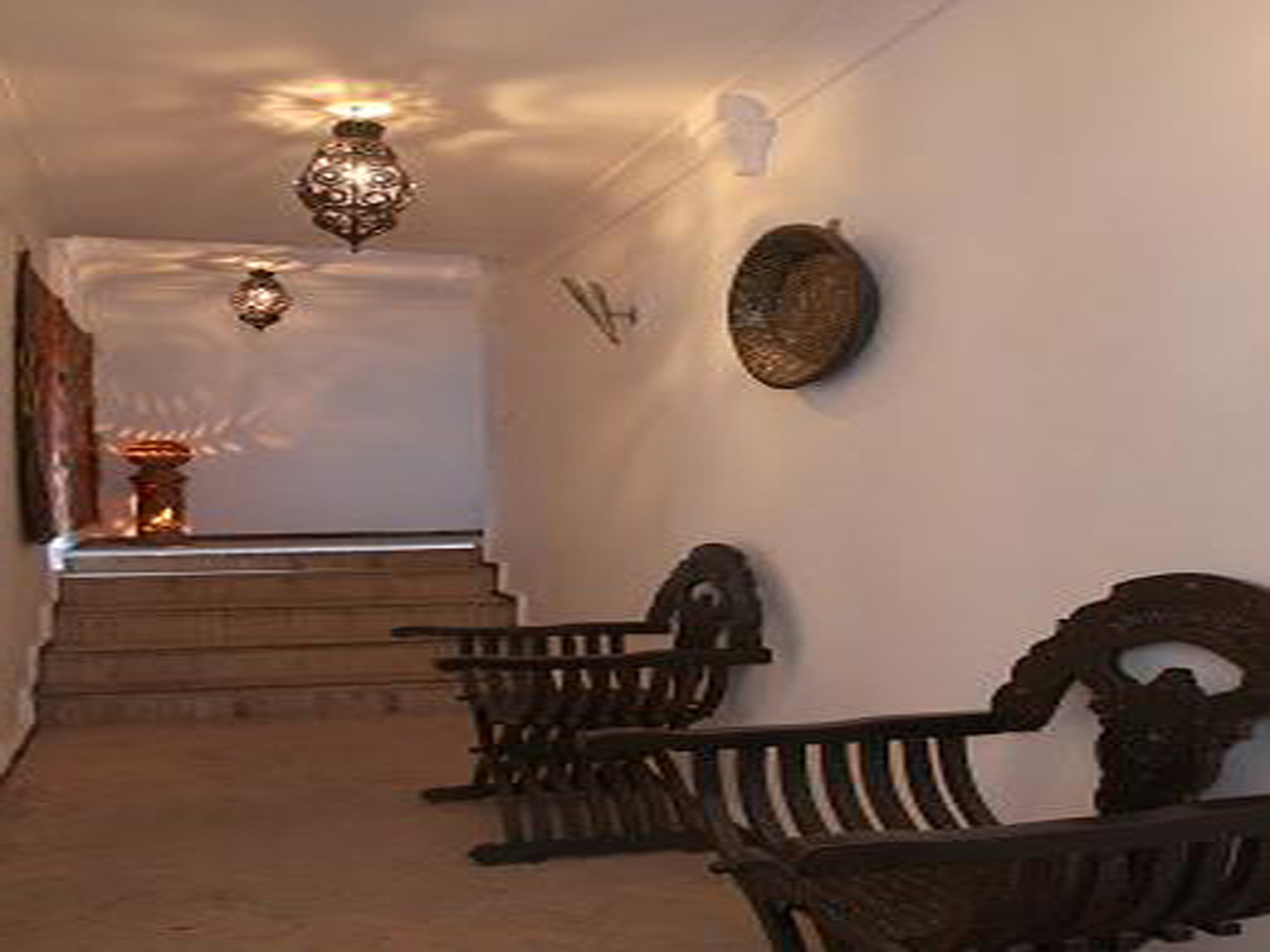 Riad Nerja 2/10
