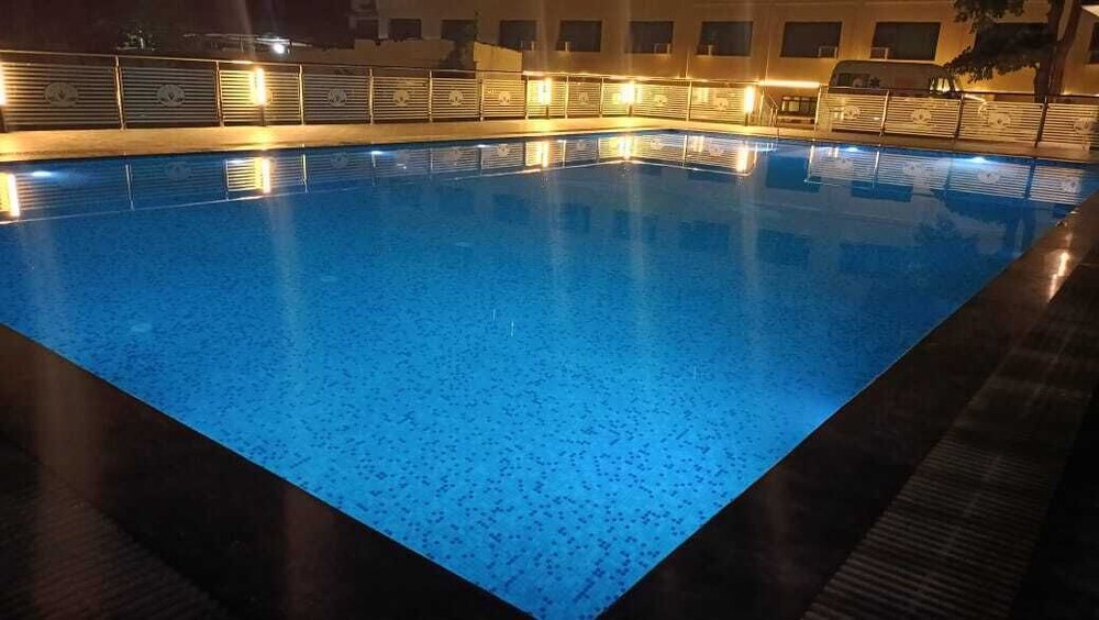 BODHGAYA REGENCY HOTEL 26/50
