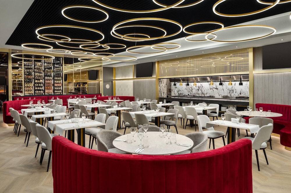 Ramada by Wyndham Zalau 53/57