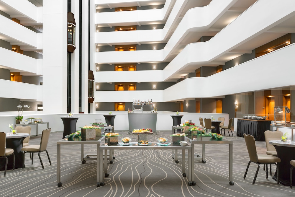 Hyatt Regency Bethesda 50/84