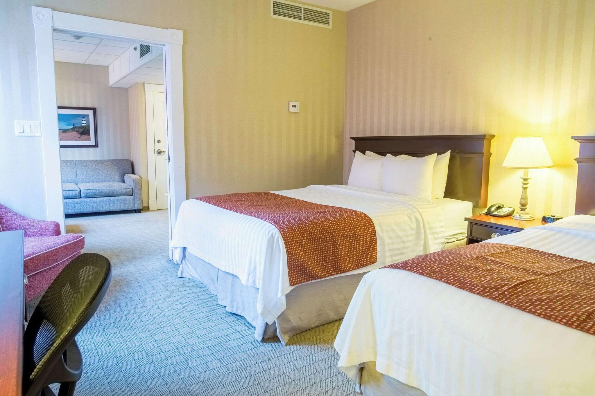 جناح بسريرين كوين، Quality Inn Suites Charlottetown Downtown 3/4