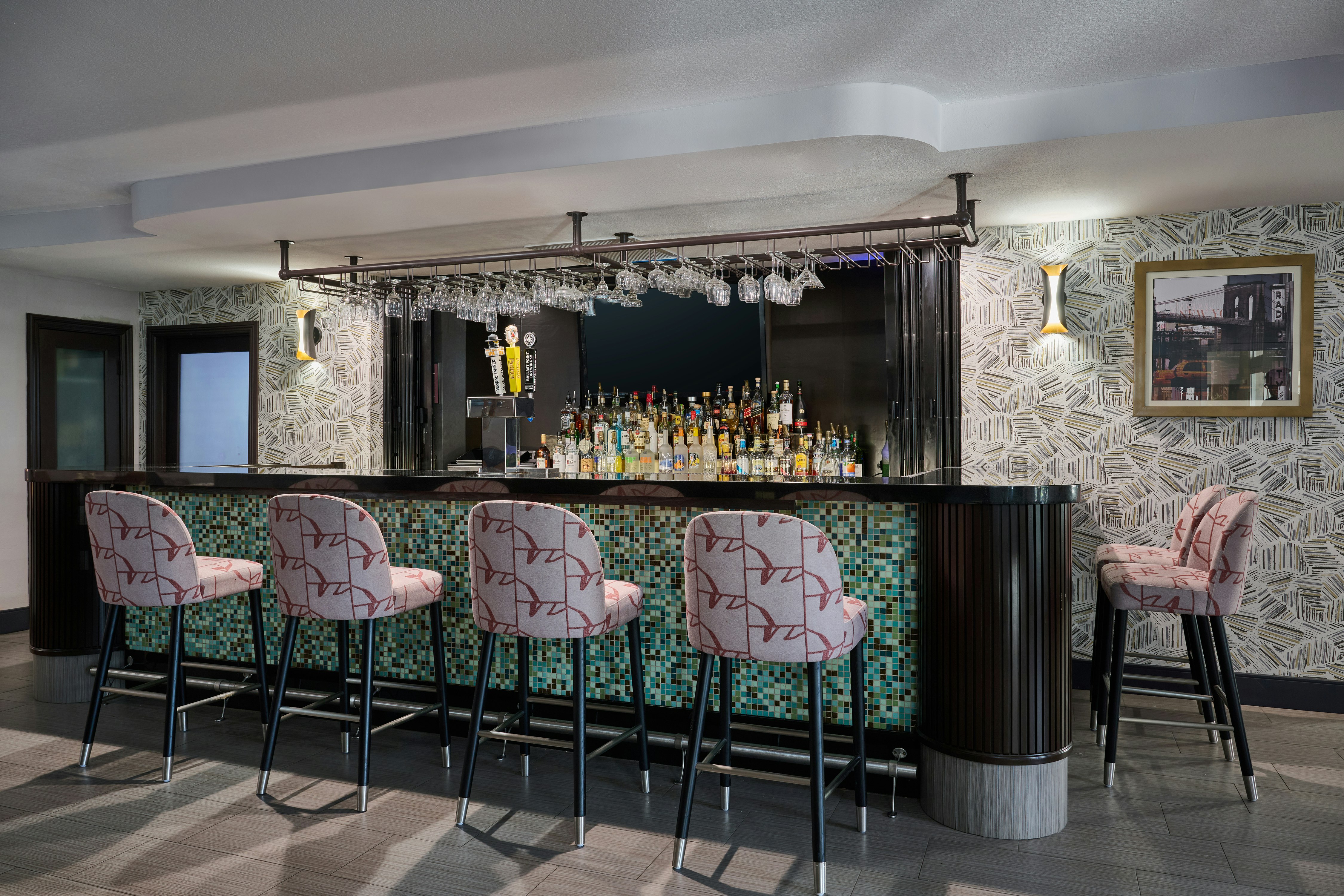 DoubleTree by Hilton Chatsworth 24/42