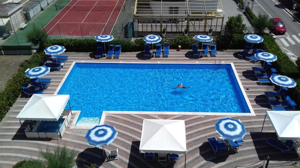 Hotel Atlantic 23/38