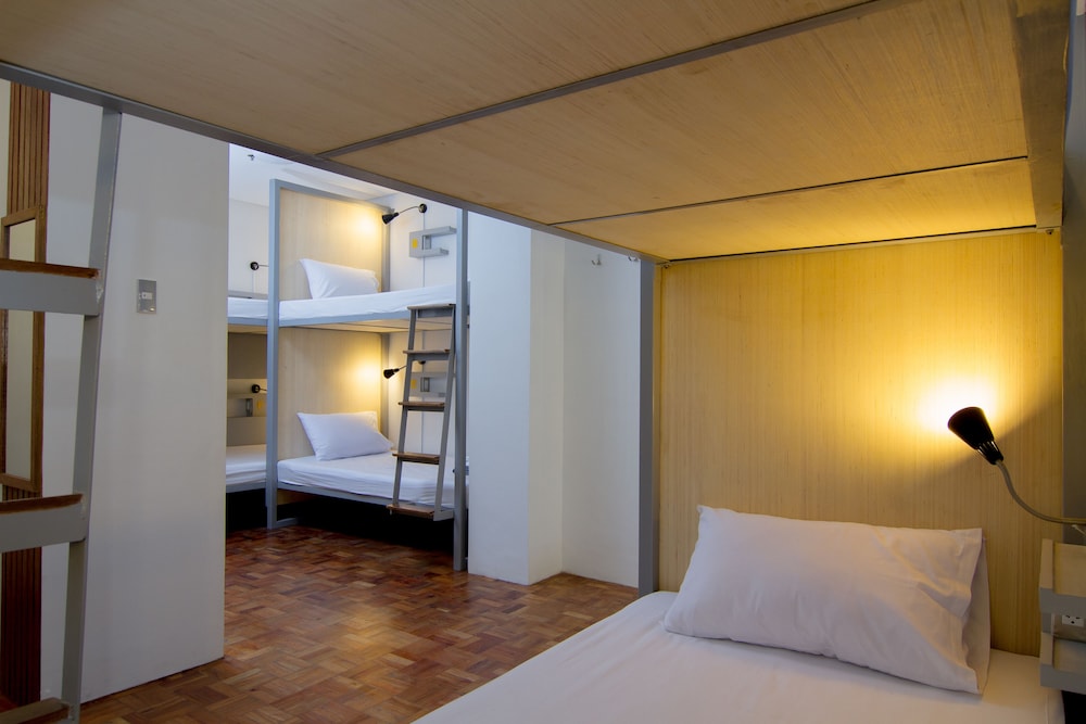 MIXED DORM, 6 BEDS