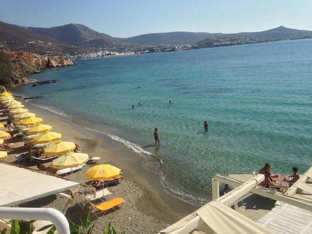 Petalides Apartments 16/24
