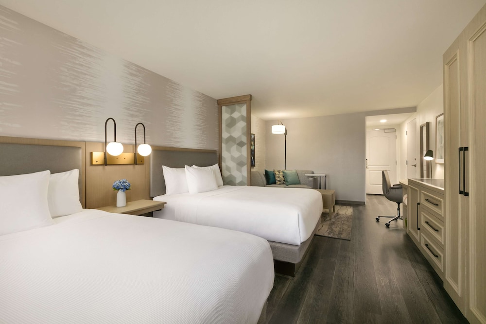 Hyatt Place Santa Barbara 13/55
