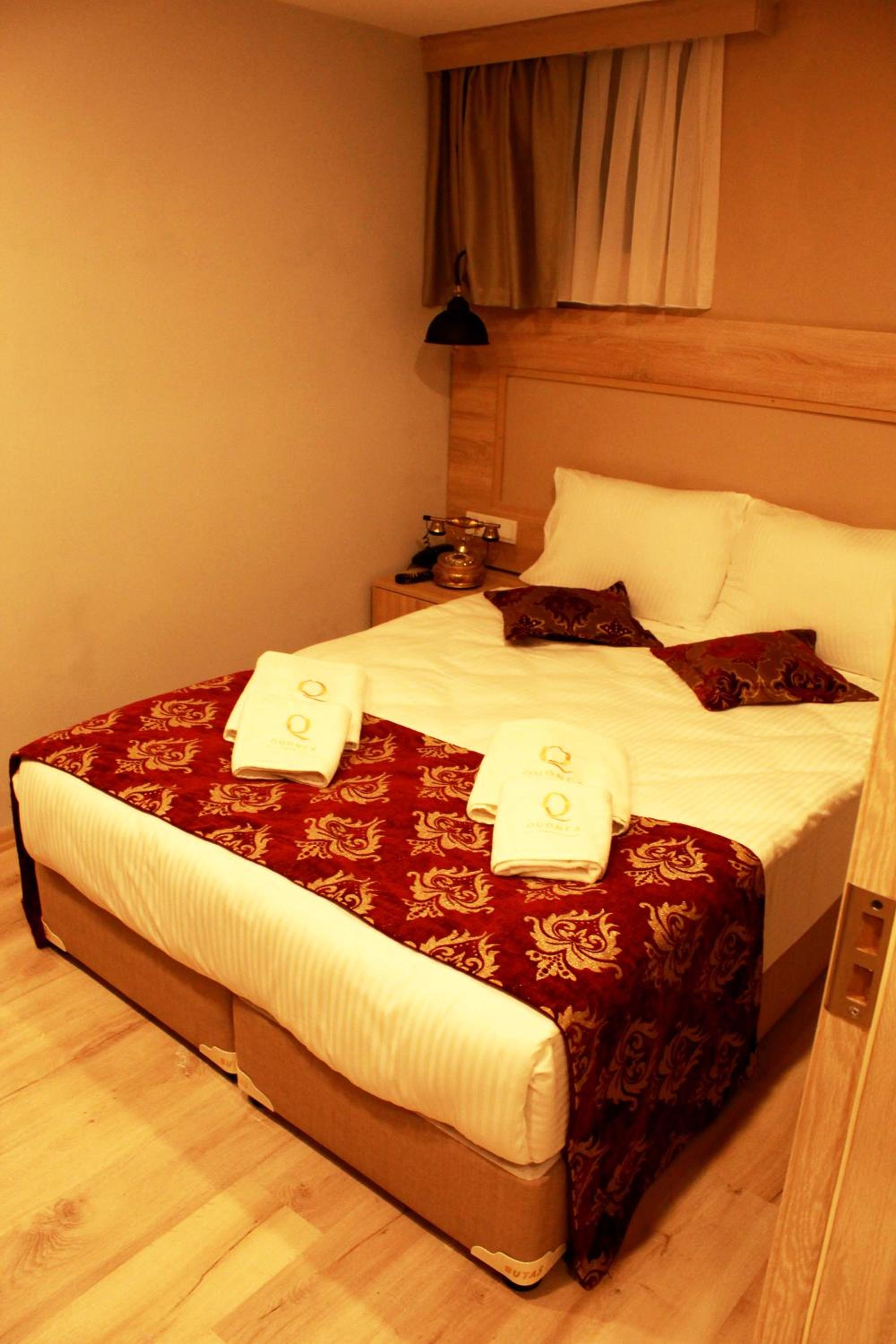 Budget, Basement, Double Bed
