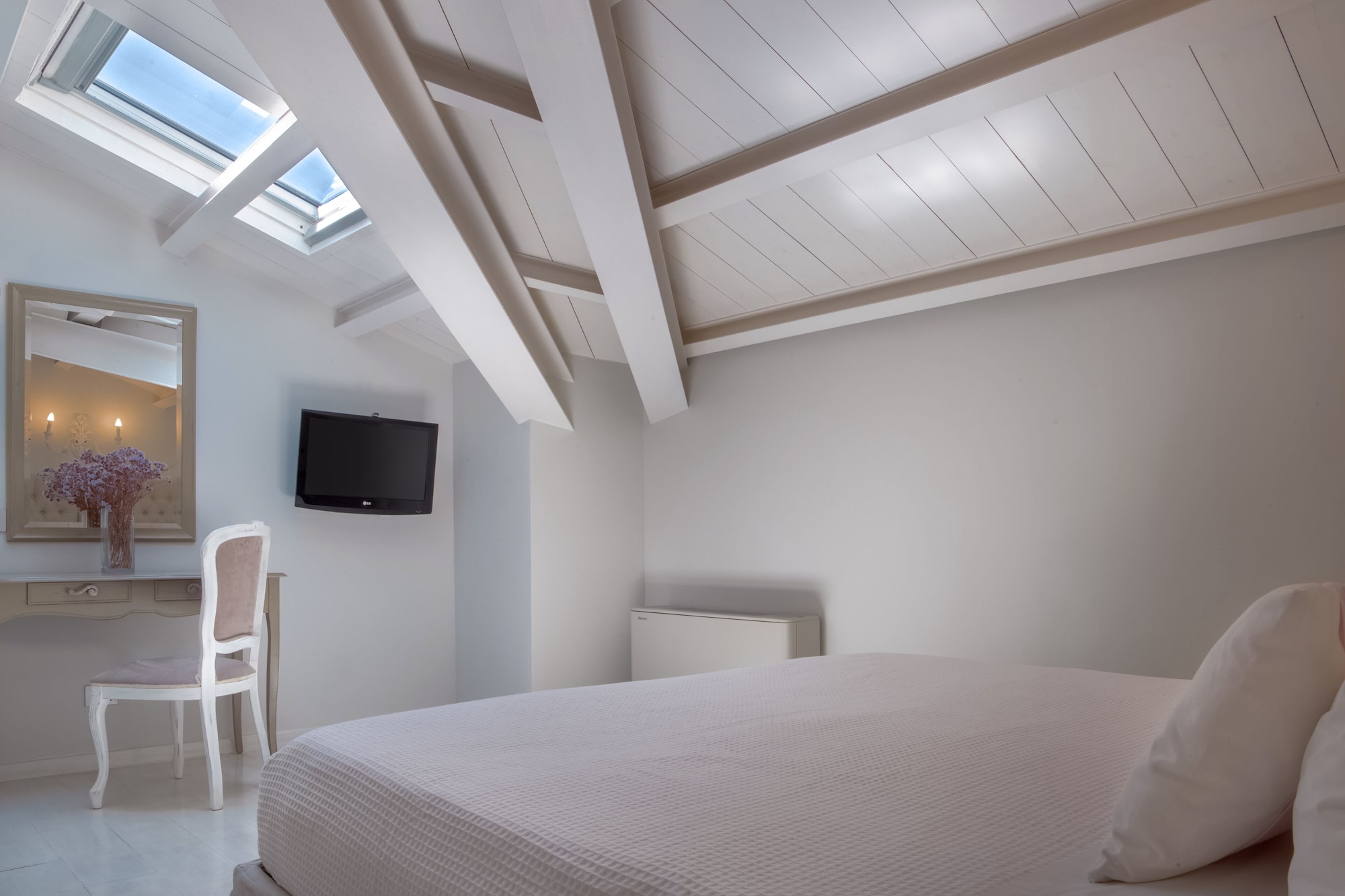 Loft One, Double Bed