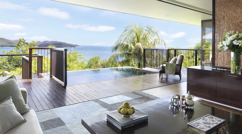 Raffles Seychelles 24/49