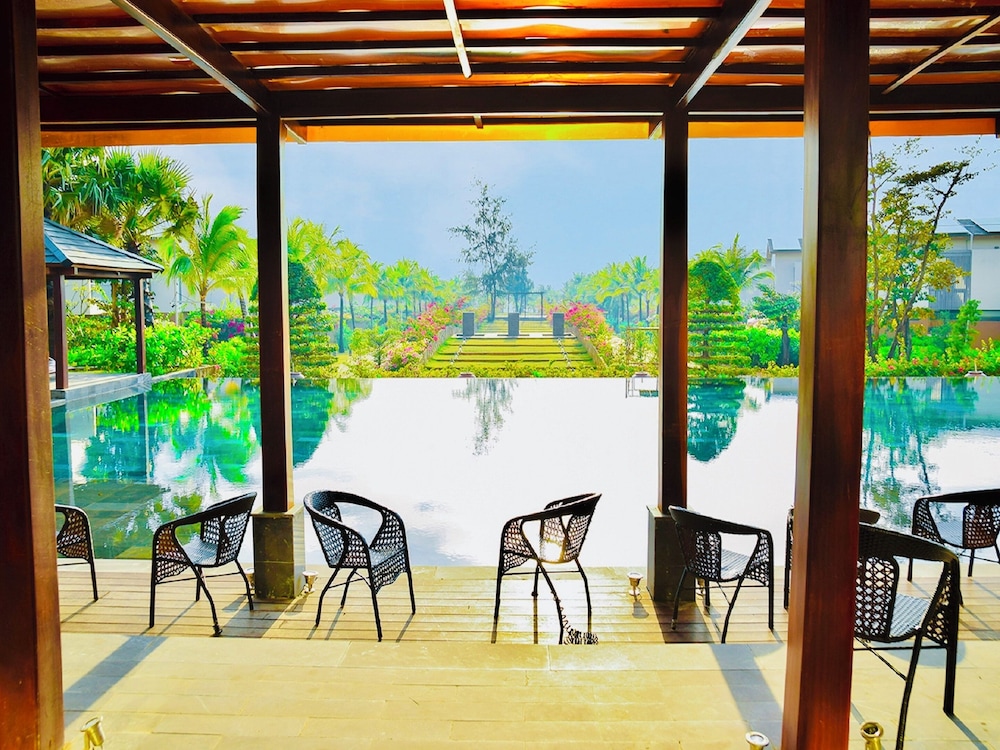 Sonaga Beach Resort & Villas Phu Quoc 34/50