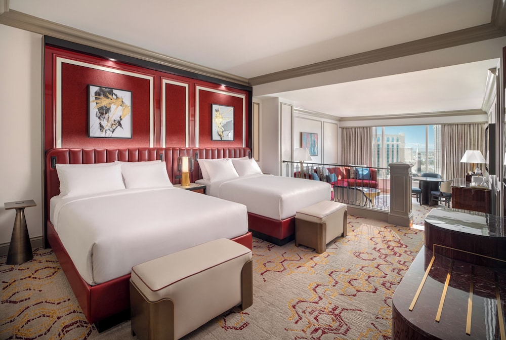 The Venetian Prestige Club Lounge 25/66