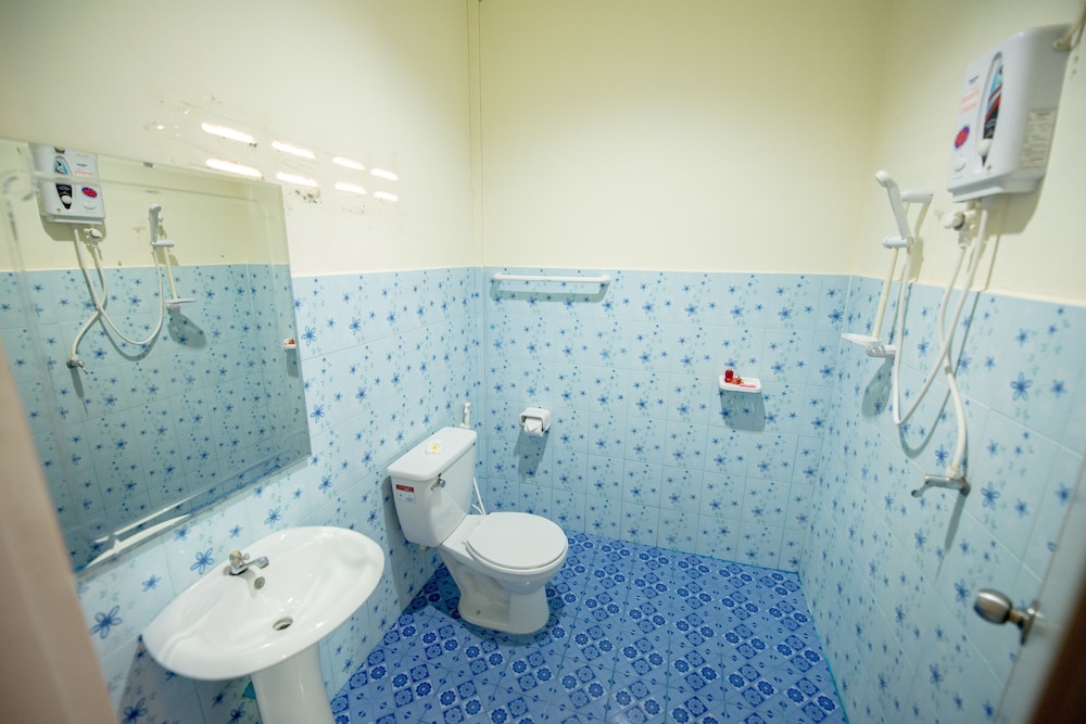 غرفة قياسية بسرير مزدوج، Poonsap Resort 3/5