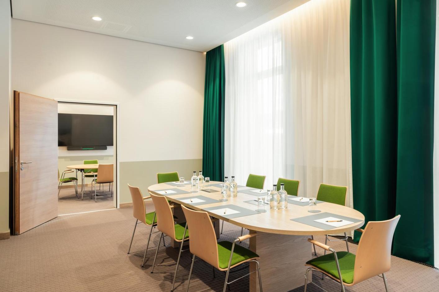 IntercityHotel Lubeck 22/30