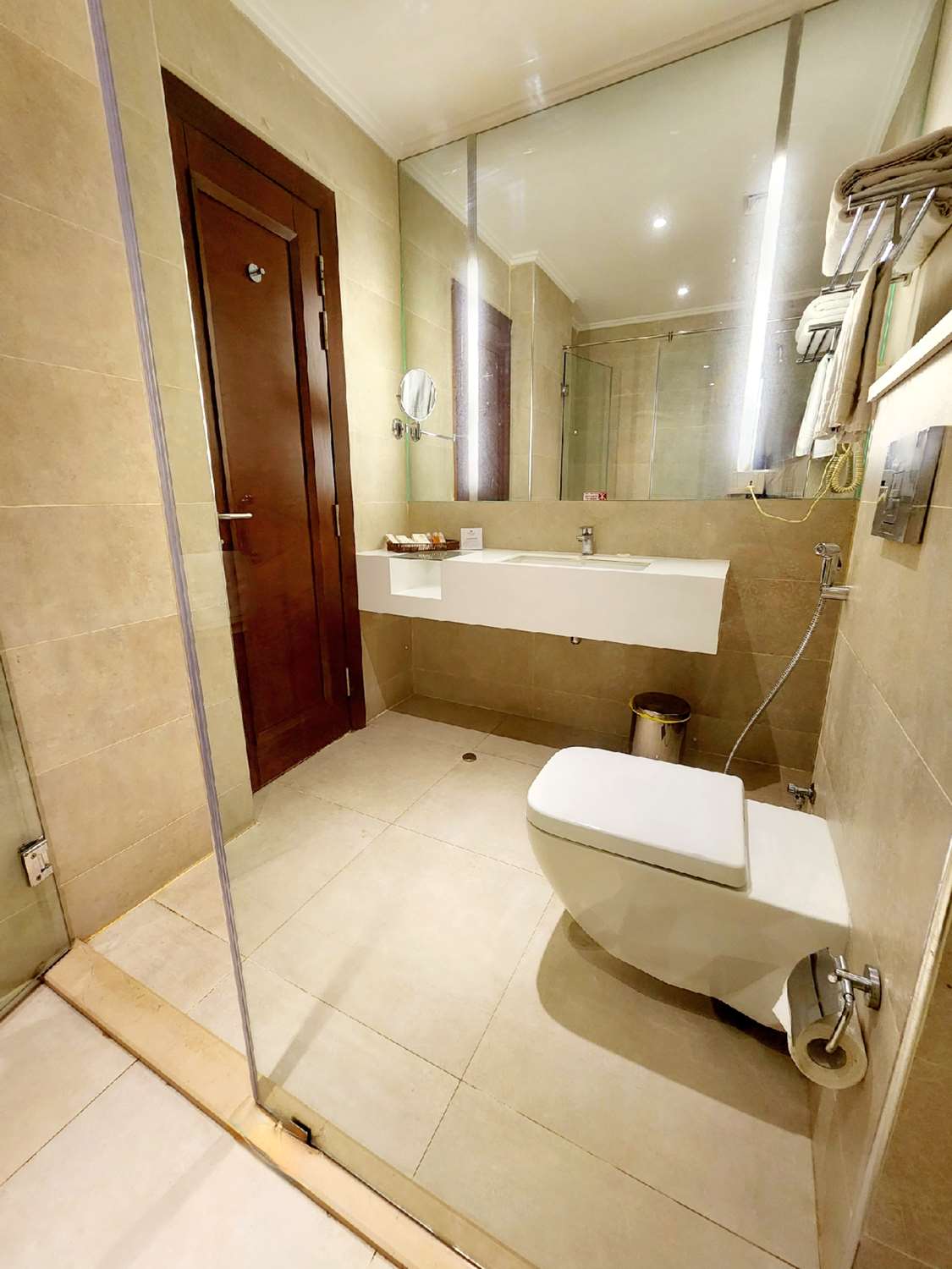 Best Western Premier Hotel Gulberg Lahore 48/51
