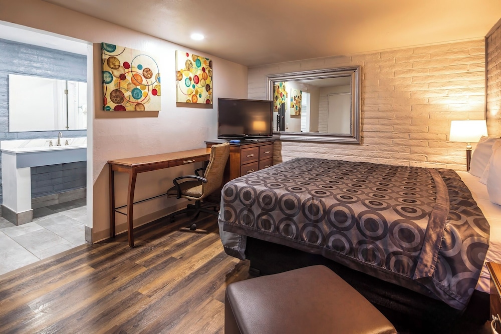 Hitching Post Studios Inn 26/63