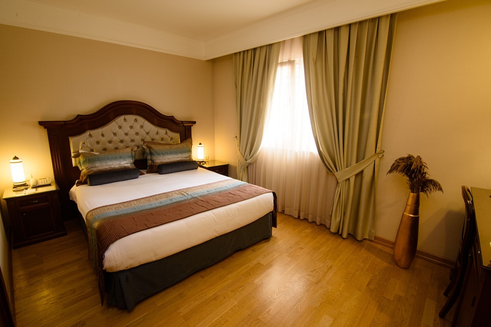 Recital Hotel 23/67