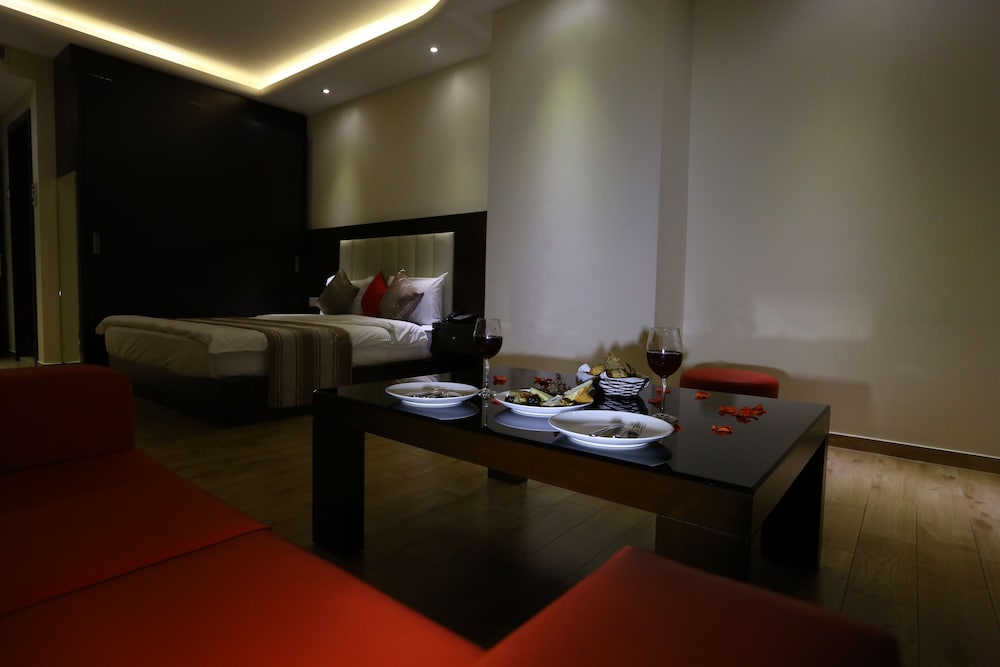 Jounieh Suites Boutique Hotel Jounieh 40/50