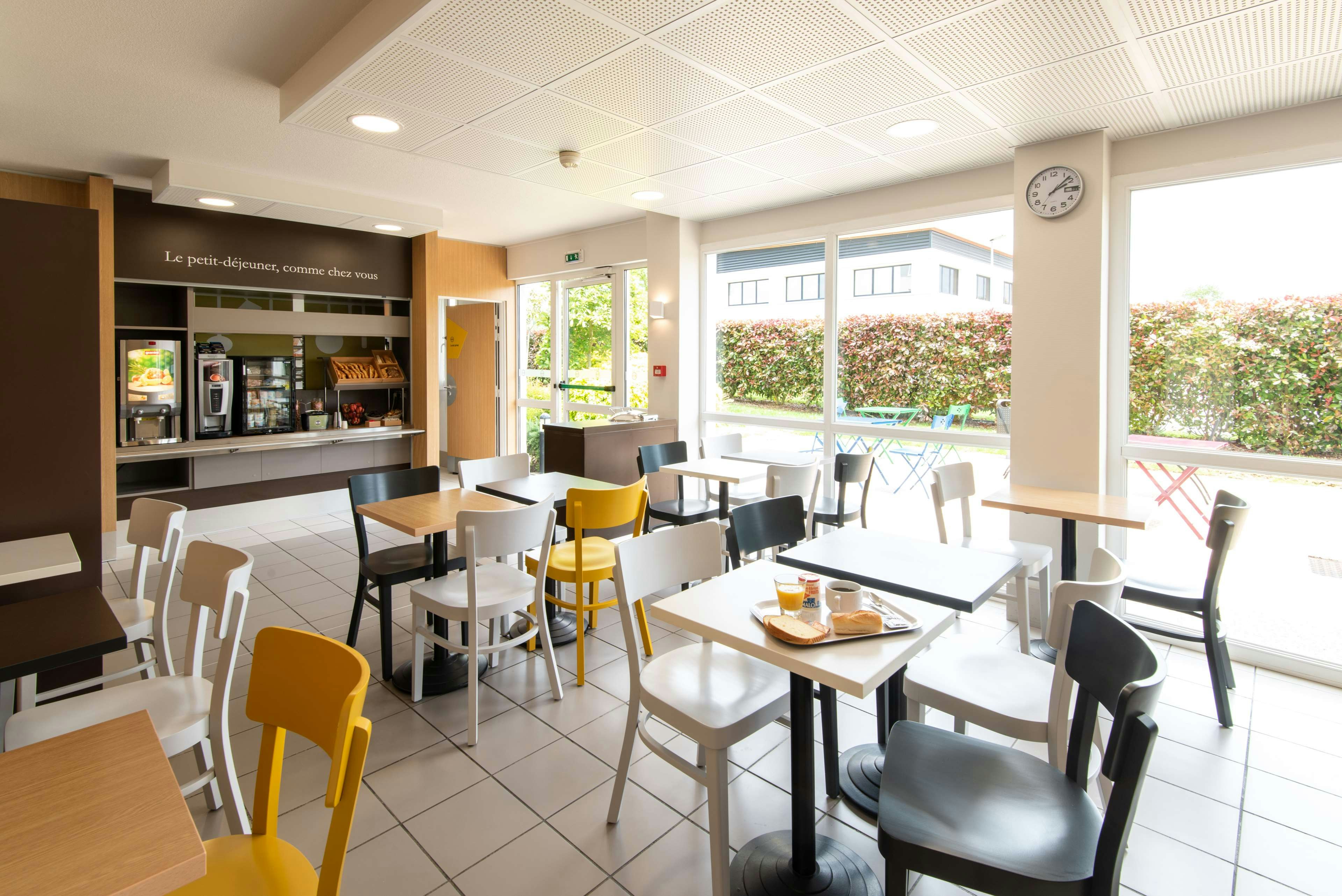 B&B Hotel Evreux 15/17