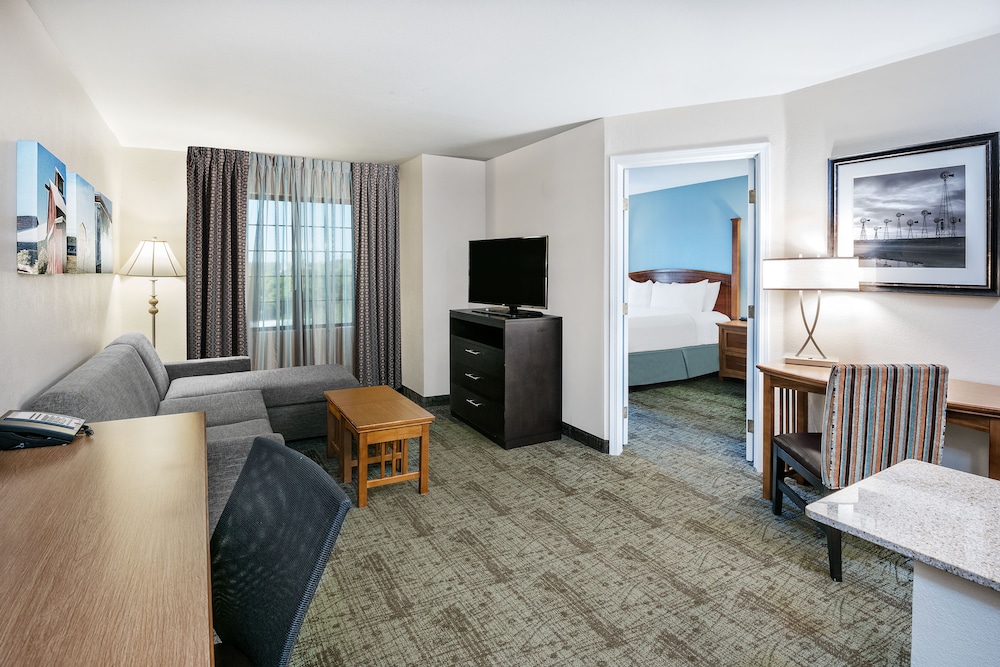 Staybridge Suites Austin Round Rock 25/34