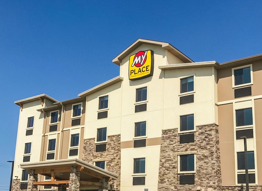 My Place Hotel-Council Bluffs/Omaha East, IA 6/49