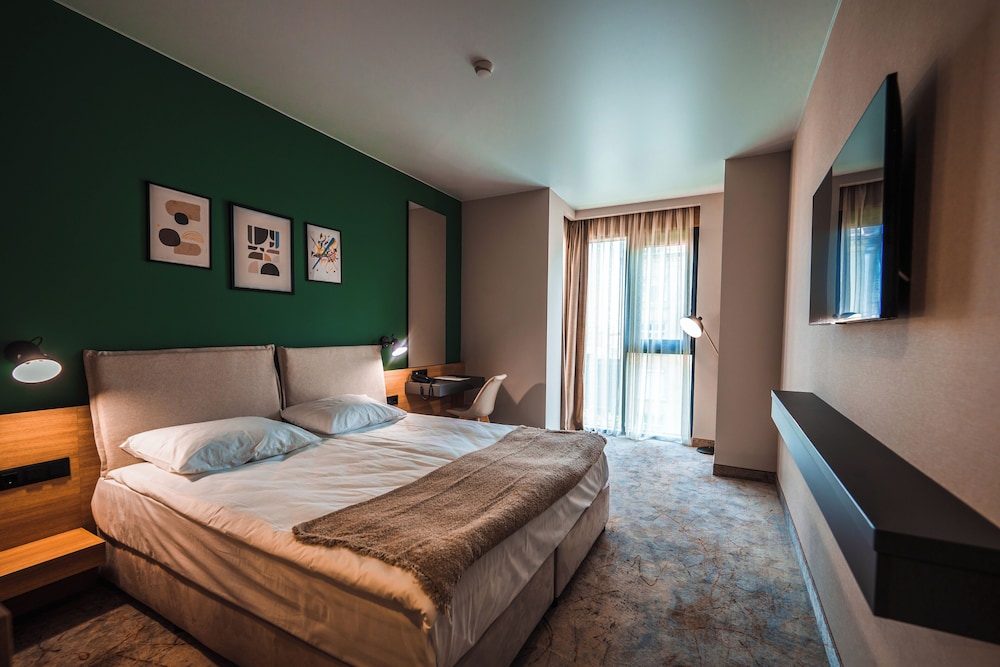 B1 Downtown Hotel 26/54