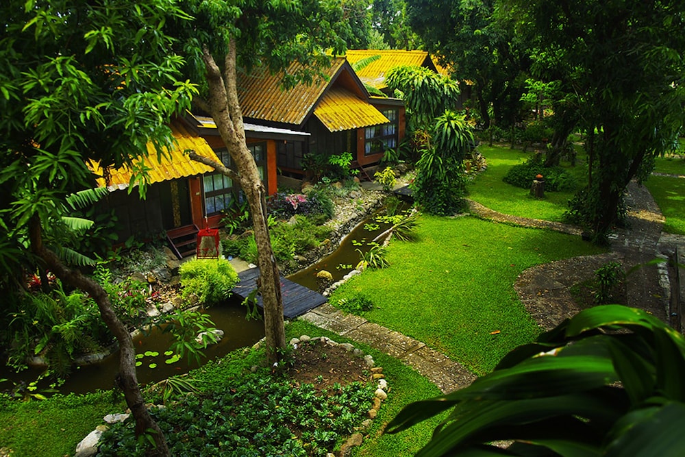 Areeya Phuree Resort 47/51