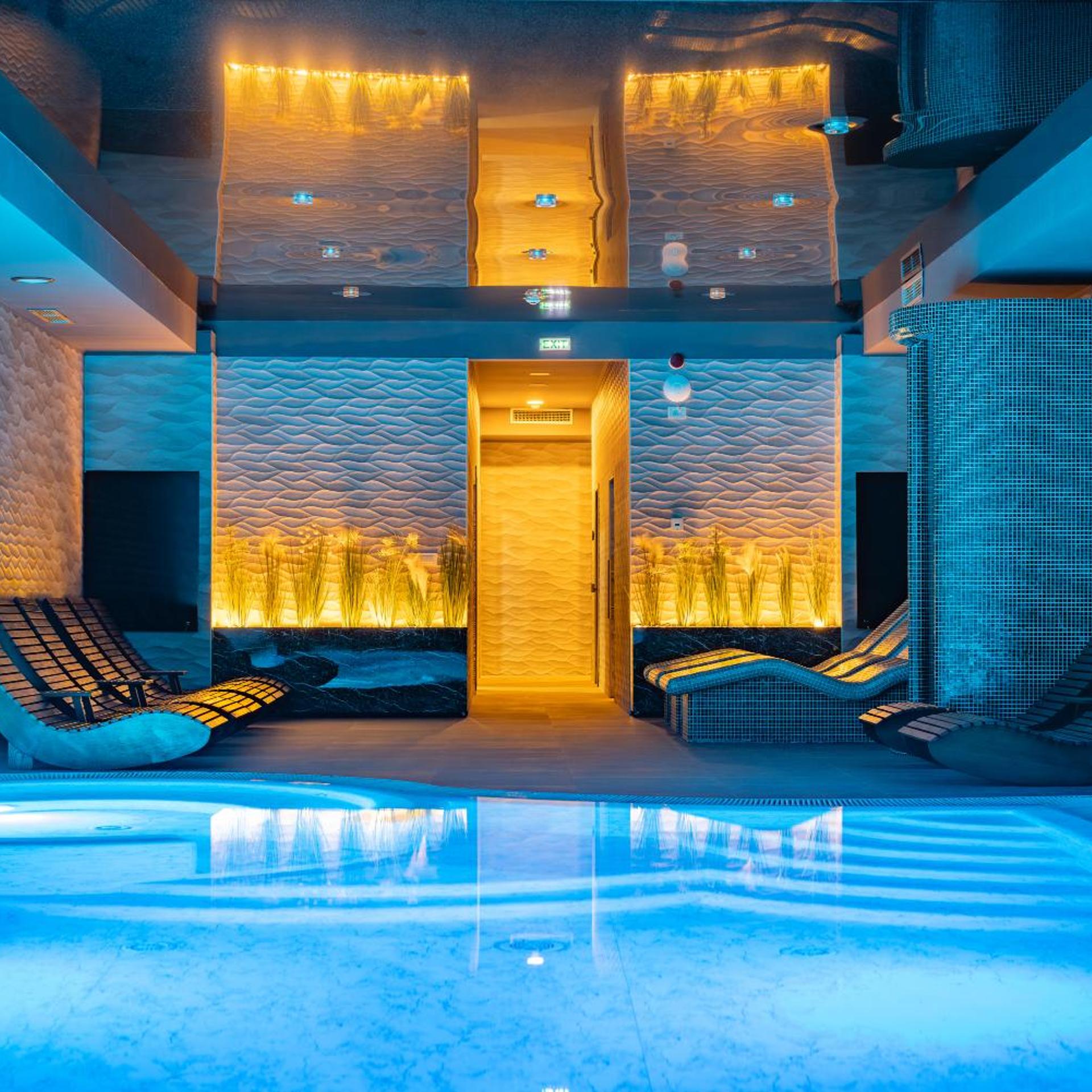 Laki Hotel & Spa 25/50