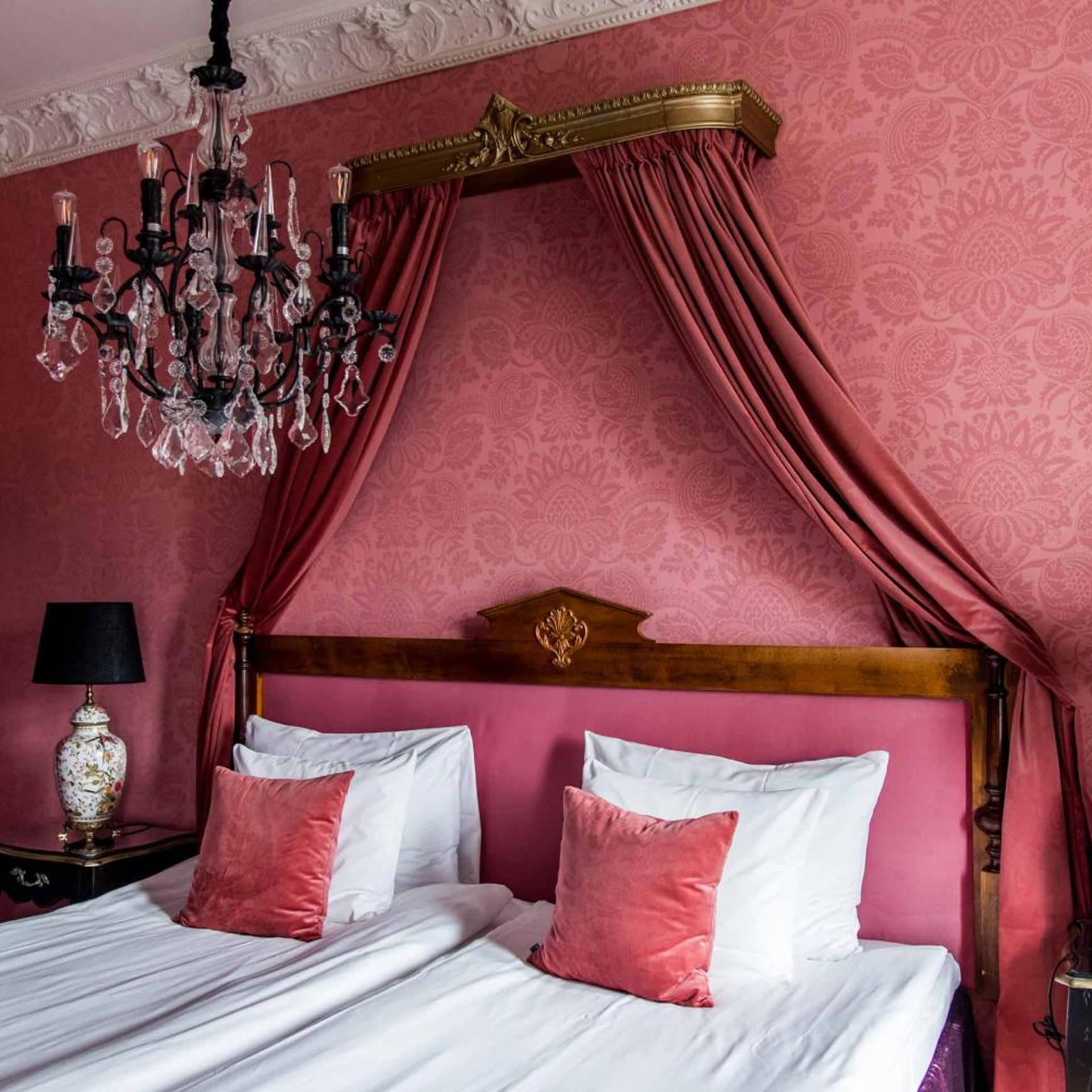 غرفة تنفيذية، Hotel Eggers 5/10