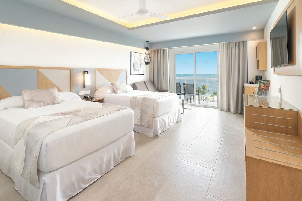 Double Room Ocean Front DBFB