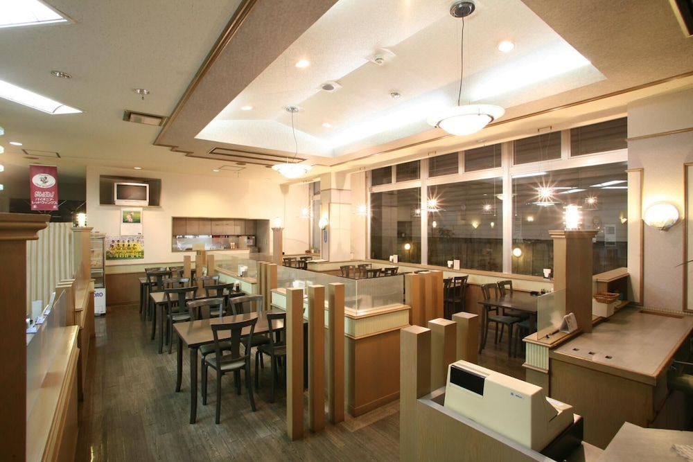 Tendo Central Hotel 41/57