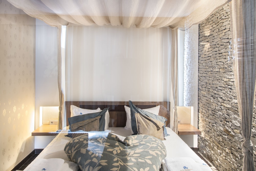 Echo Residence All Suite Hotel 32/50