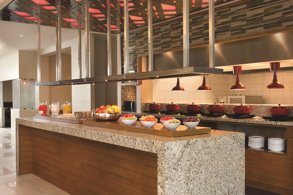Hyatt Place San Jose/Pinares 45/64