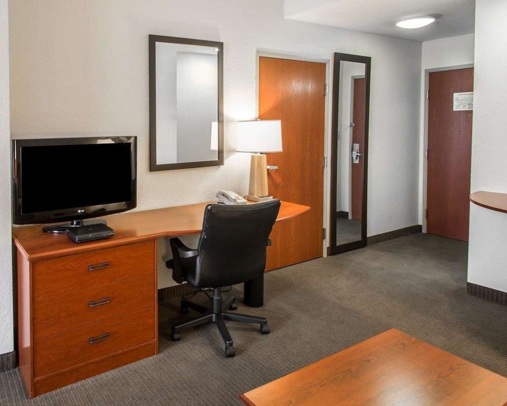 Sleep Inn & Suites Palatka North 31/34
