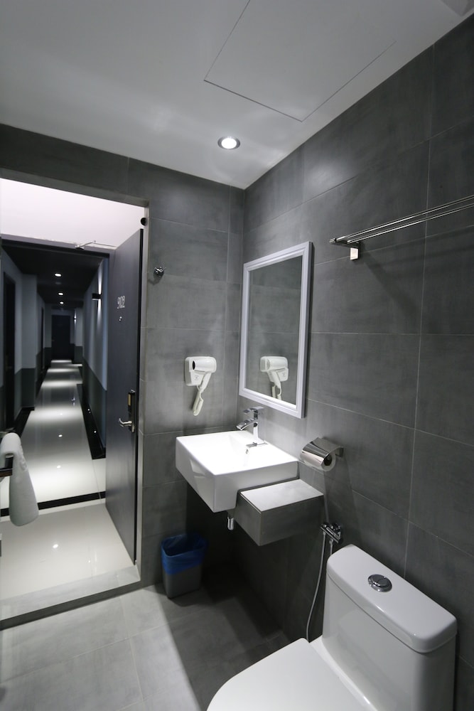 Hotel 99 Sri Petaling @ Bukit Jalil 44/50