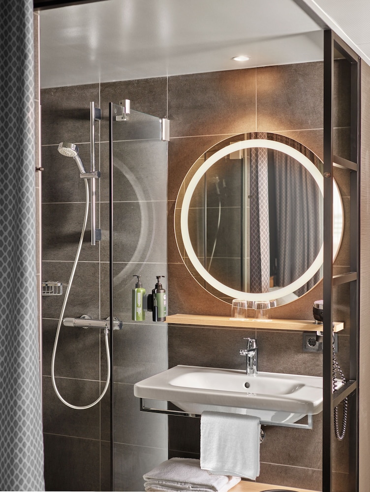 H2 Hotel Saarbrucken 30/30
