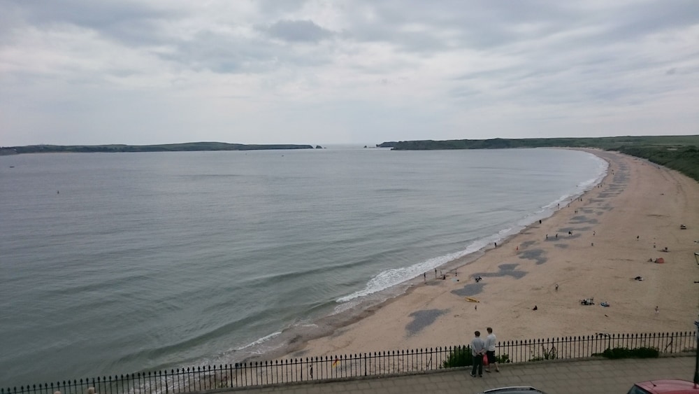 The Belgrave Hotel Tenby 54/62