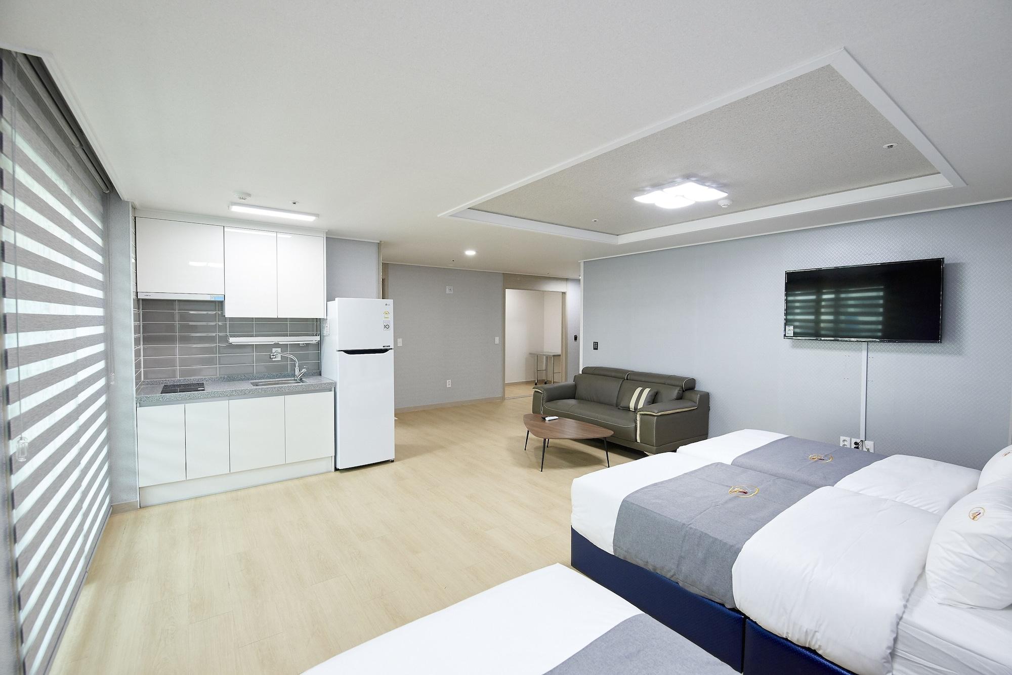 The Port Hotel Busan 10/55