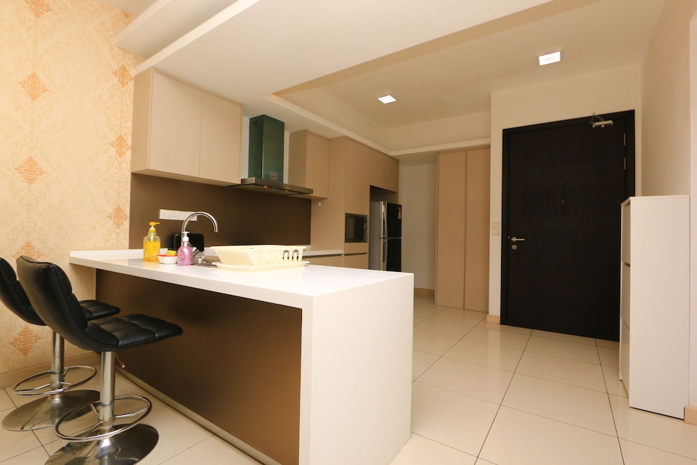 Airporter Bukit Bintang Residence 7/50