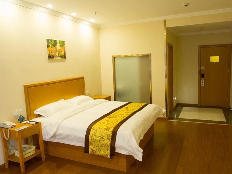 Greentree Inn Tangshan Nanhu Lake Exhibition Center Express Hotel 58/78