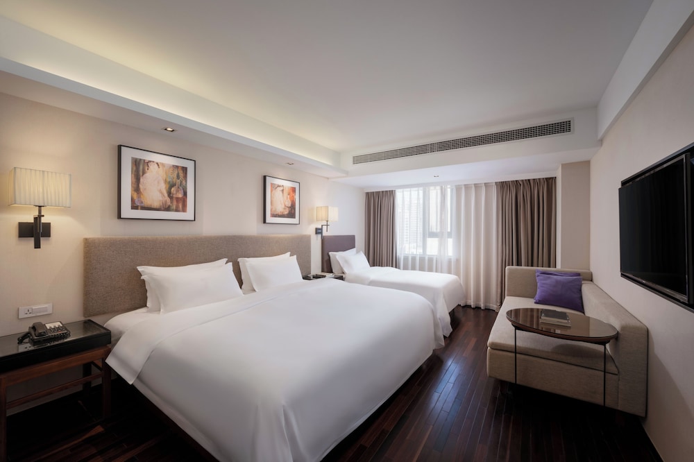 SSAW Boutique Hotel Sanya (Da Dong Hai Branch) 24/50