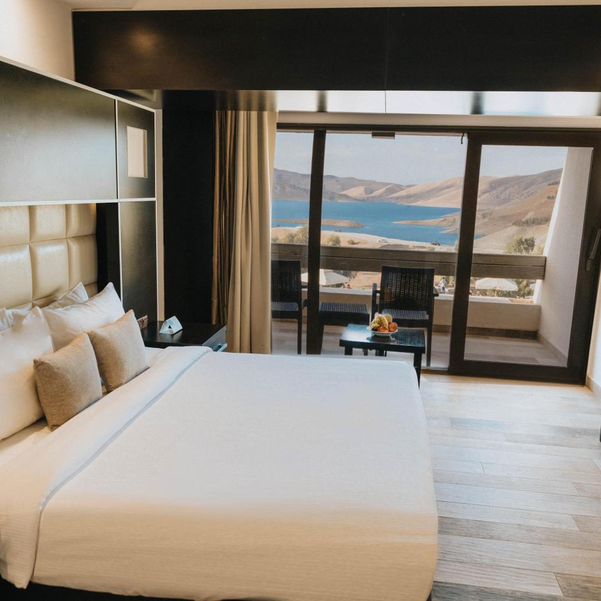Ashur Hotel 17/63