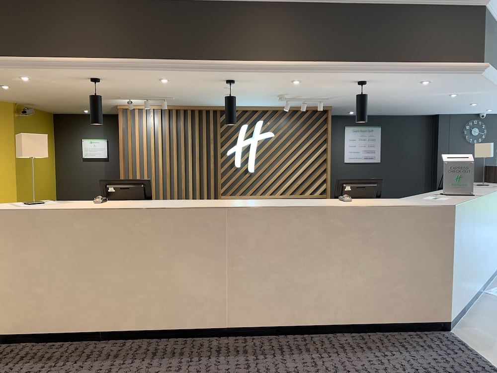 Holiday Inn Aylesbury 7/60