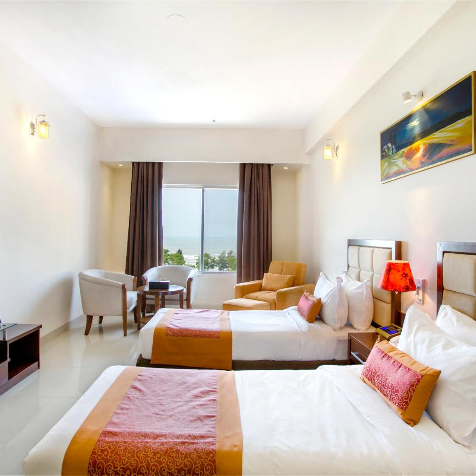 Royal Tulip Sea Pearl Beach Resort & Spa 30/64