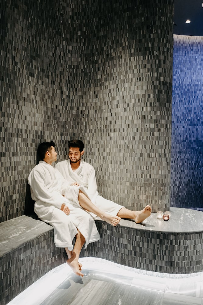 Fairmont Century Plaza Gold Experience 26/73